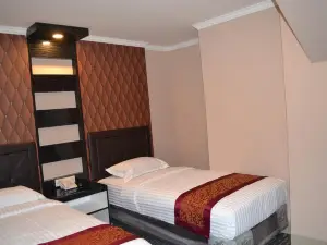 Puncak Budget Hotel