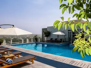 Отель Dushanbe Serena