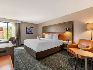 Clarion Inn