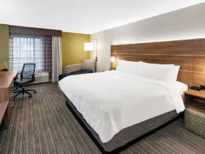 Holiday Inn Express & Suites PROVIDENCE-WOONSOCKET by IHG