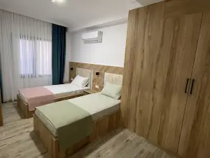 CAMLIK Apart