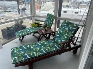 Elegant and Scenic Floating Boat House