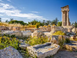 Sanders Eduardovich - Lovely 2-Bdr with Balcony
