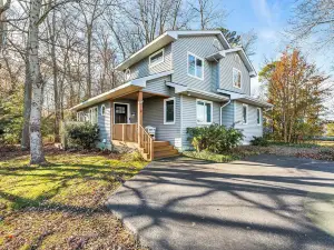 3 Mi to Bethany Beach: Family-Friendly Home