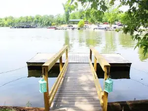 Lakefront Home at Lake Chickamauga! Walk to the Marina!