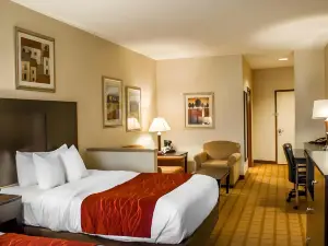Comfort Suites Edinboro