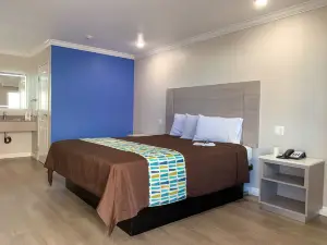 Mojave Inn