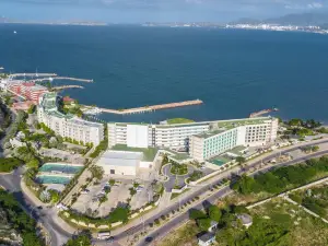 Eurobuilding Hotel & Suites Lecheria