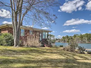 Quiet Lakefront Retreat w/ Boat Ramp & 2 Docks