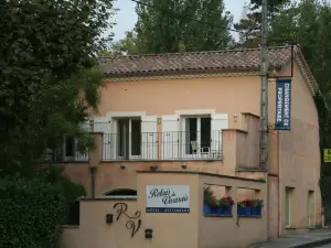 Hôtel Restaurant Logis le Relais du Vivarais