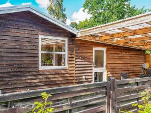 4 person holiday home in Ebeltoft-By Traum