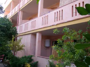 Sa Domu Sarda - Apartment with Garden