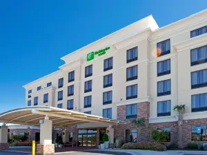 Holiday Inn & Suites STOCKBRIDGE/ATLANTA I-75 by IHG