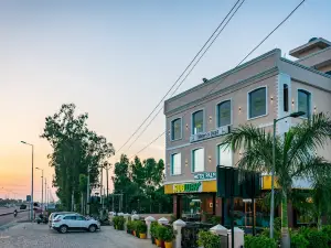 Hotel Palms Inn