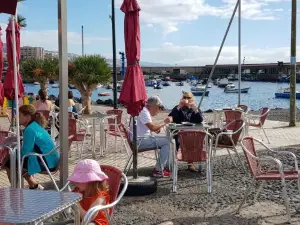 La Calma Guest House - Sea View - Private Spaces 100m Beach