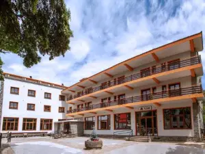 Hotel Boltaña Ordesa