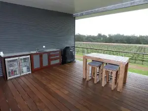 Lot113 Vineyard Accommodation
