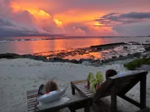 Tifaifai Et Café Huahine