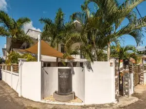 Seastar Hotel