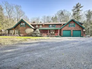 Accord Vacation Rental w/ Pool & Hot Tub!