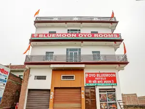 OYO Hotel Bluemoon