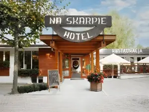 Hotel Na Skarpie - Charzykowy
