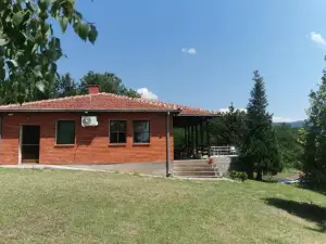 Cottage House Official