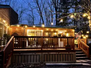 Cozy cabin in the heart of the Adirondacks