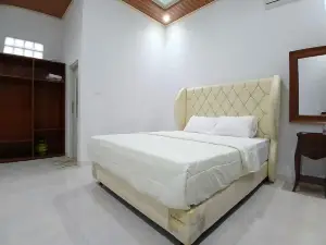 D'Bondowoso Homestay Magelang RedPartner
