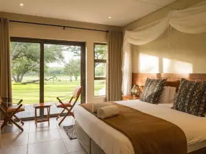 Hwange Safari Lodge