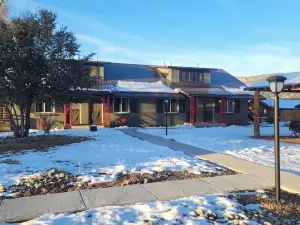 The Spruce Lodge