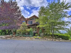 River Access & Game Room: Piney Creek Cabin!