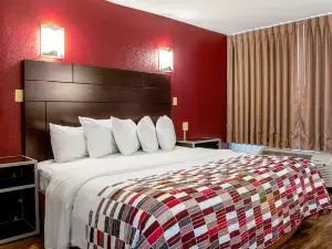 レッド ルーフ イン スライデル