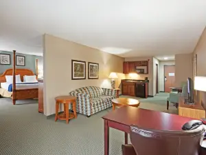 Holiday Inn Express & Suites Meriden