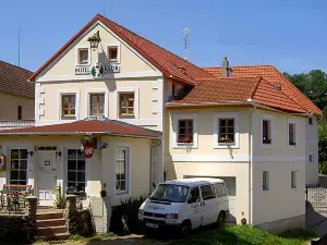 Hotel Klor
