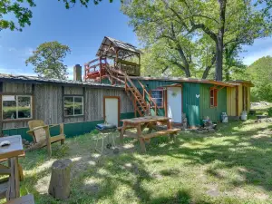 Serene Green Forest Hideaway w/ Spacious Yard