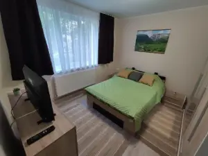 Zoldrebi Apartment
