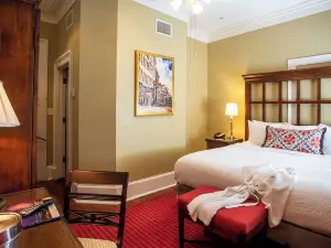 The Marshall House, Historic Inns of Savannah Collection