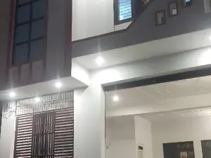 Hotel O Highway Destiny