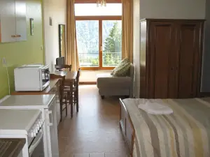 Les Terrasses du Lac Blanc - Studios & Appartements