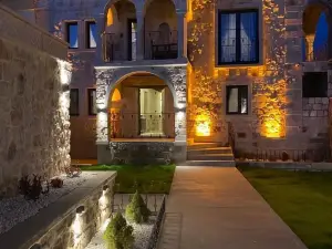 Akritis Suit Cappadocia