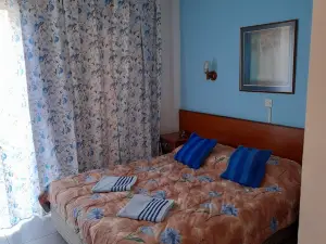 Onisillos Hotel