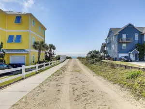 Emerald Isle Getaway with Decks and Beach Views!