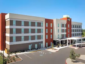 Home2 Suites by Hilton Clovis Fresno Airport