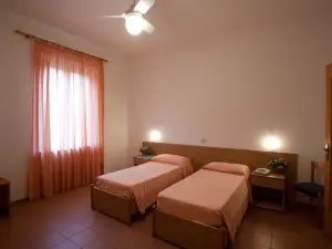 Hotel Moderno