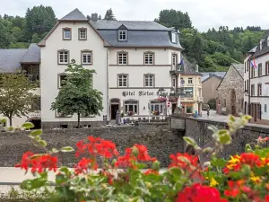 Hôtel - Restaurant " Victor Hugo"