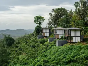 Glenross Living - A Collection of 7 Private Pool Villas and 3 Colonial Suites
