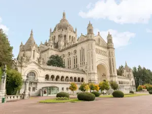 The Originals City Hôtel Cathédrale Lisieux