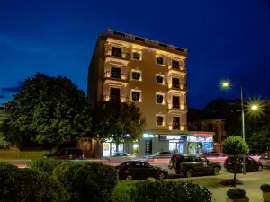 Christi's Hotel Borova