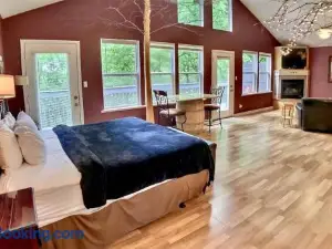 Oak Crest – Mountain Chalet/#9